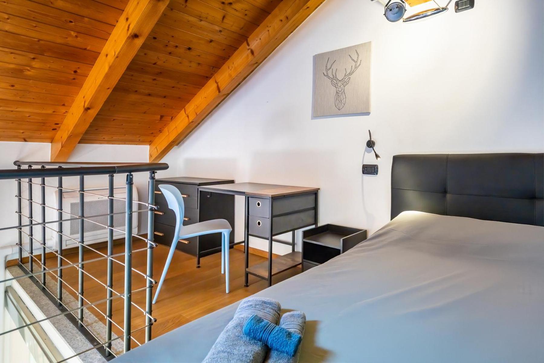 Strepitoso Loft Con Vista Duomo Daire Alba  Dış mekan fotoğraf