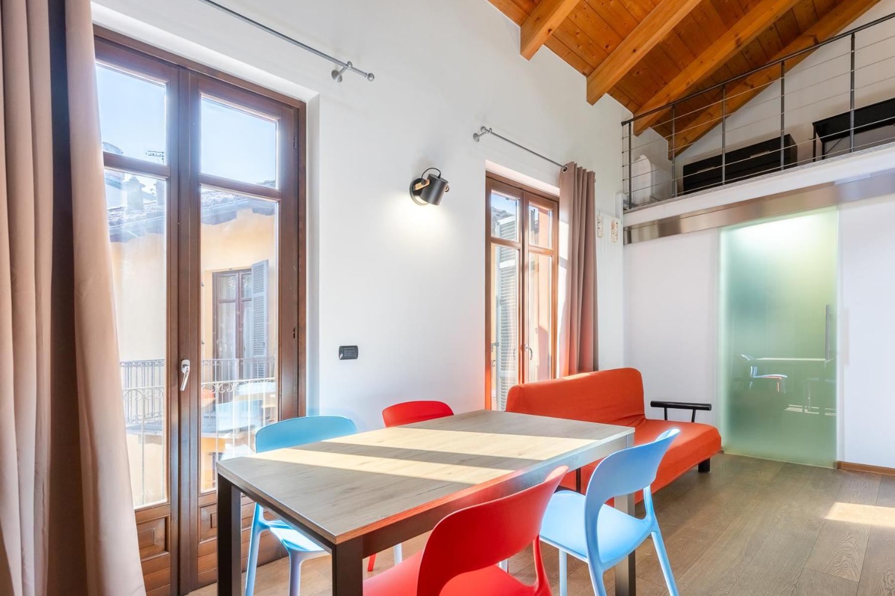 Strepitoso Loft Con Vista Duomo Daire Alba  Dış mekan fotoğraf