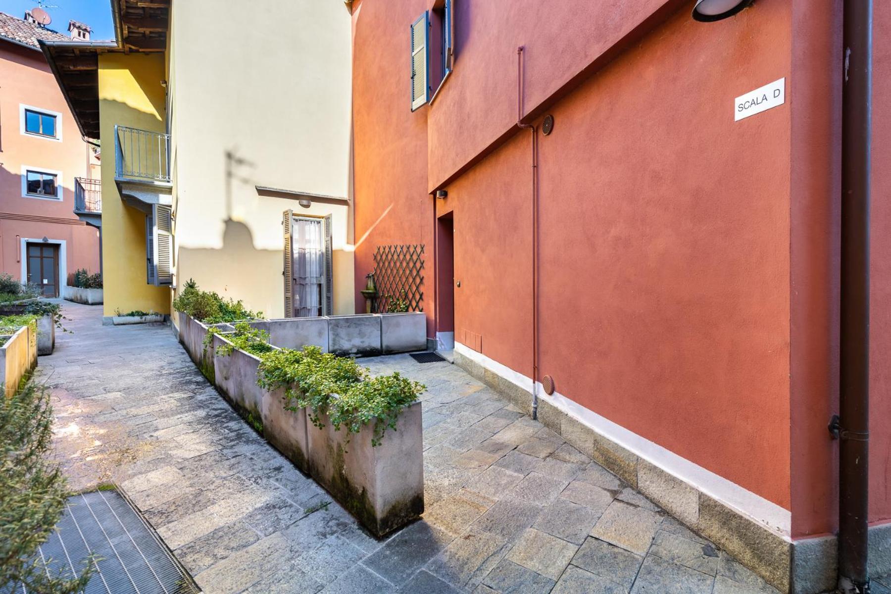 Strepitoso Loft Con Vista Duomo Daire Alba  Dış mekan fotoğraf