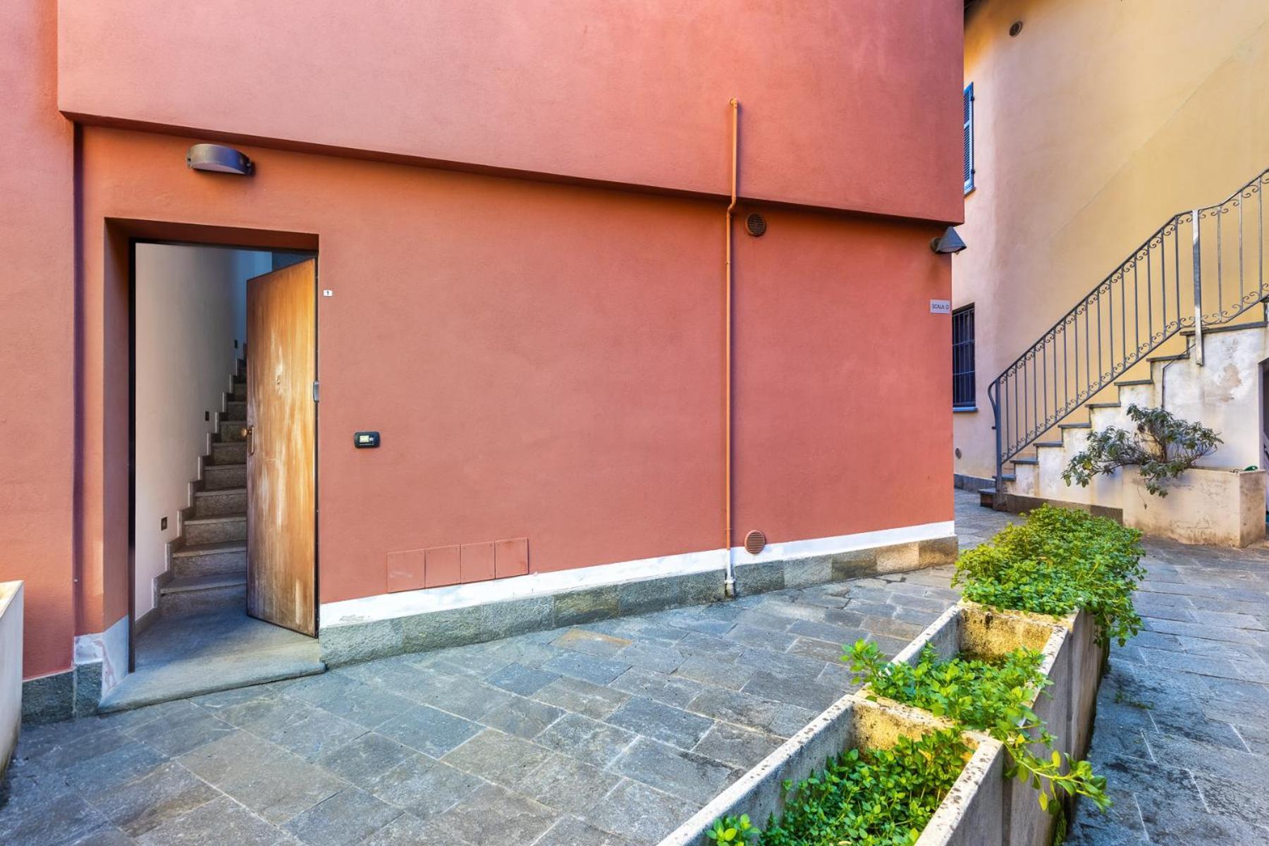 Strepitoso Loft Con Vista Duomo Daire Alba  Dış mekan fotoğraf