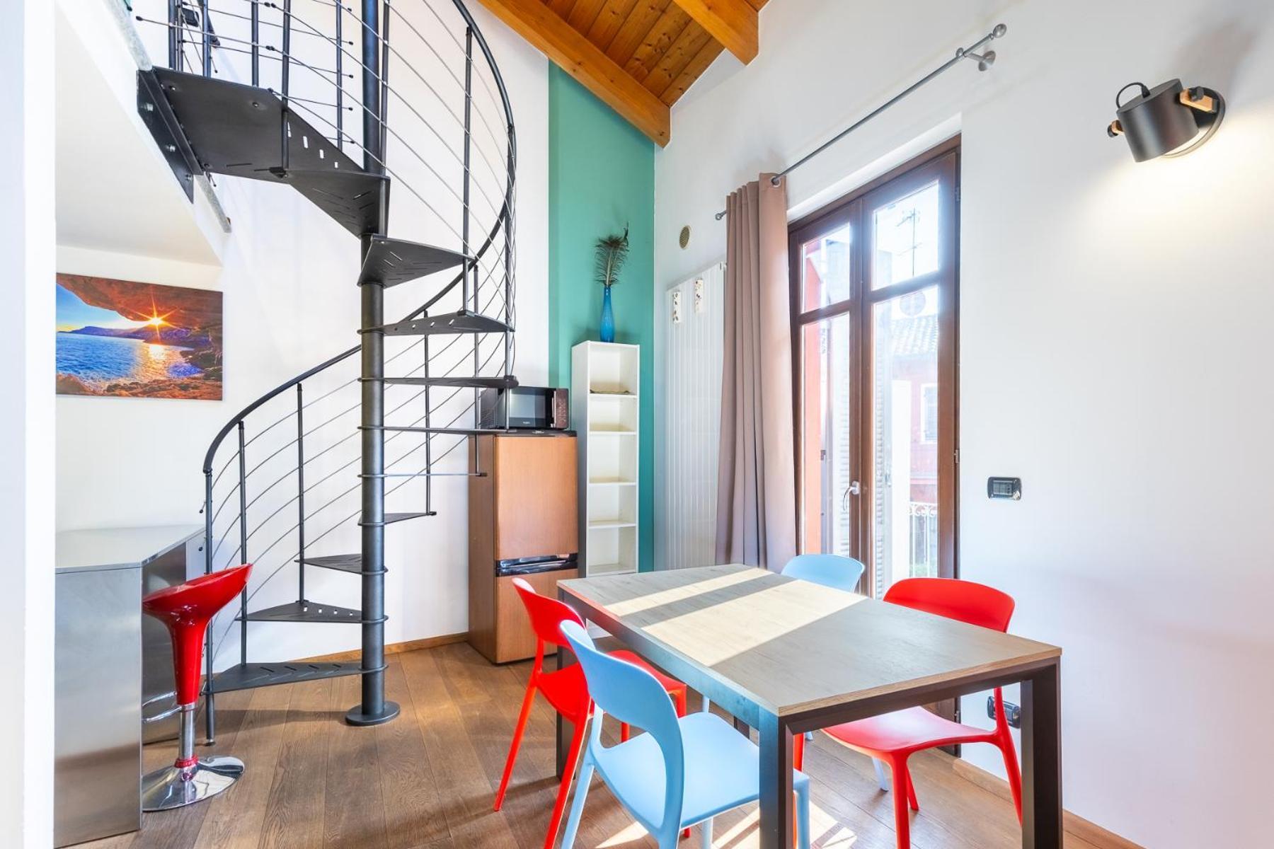 Strepitoso Loft Con Vista Duomo Daire Alba  Dış mekan fotoğraf